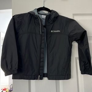 Columbia kids 4/5 black wind breaker